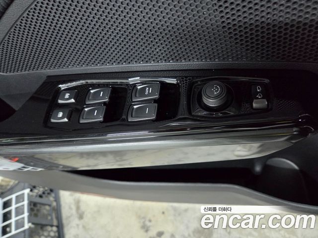 KG Mobility (SsangYong) Very New Tivoli Gasoline 1.5 2WD V1 2022 — фото 17