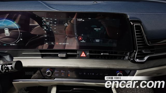 Kia Sportage Hybrid (V) Signature 2WD 2022 — фото 14