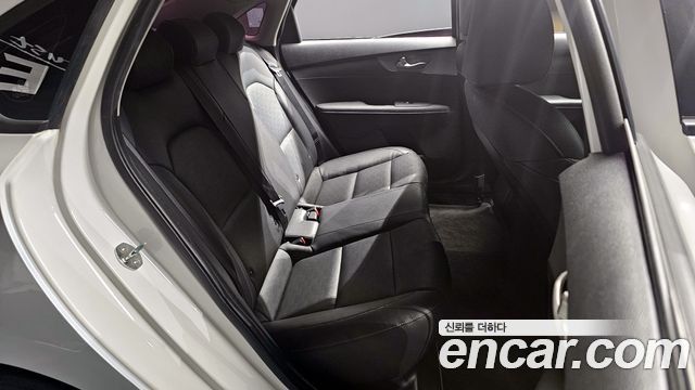 Kia K3 Prestige 2021 — фото 16