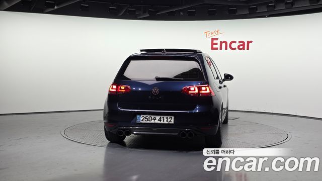 Volkswagen Golf (VII) 2.0 TDI 2015 — фото 4