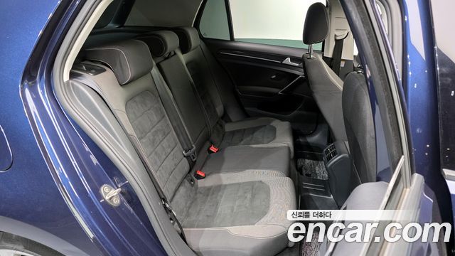 Volkswagen Golf (VII) 2.0 TDI 2015 — фото 12
