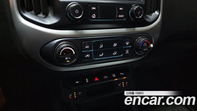 Chevrolet Colorado 3.6 Extreme 4WD 2020 — фото 21