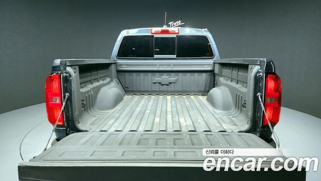 Chevrolet Colorado 3.6 Extreme 4WD 2020 — фото 24
