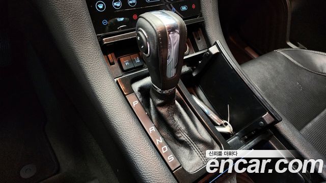 Ford Taurus 2.0 Limited EcoBoost 6th 2014 — фото 9