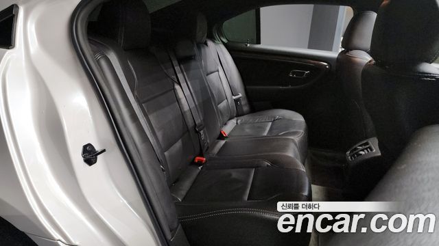 Ford Taurus 2.0 Limited EcoBoost 6th 2014 — фото 12