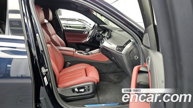 BMW X6 (G06) xDrive40i M Sport 2021 — фото 11