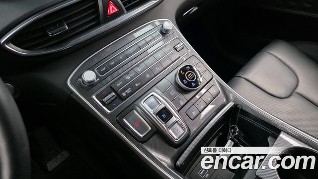 Hyundai Santa Fe HEV 1.6 4WD Exclusive 2022 — фото 9