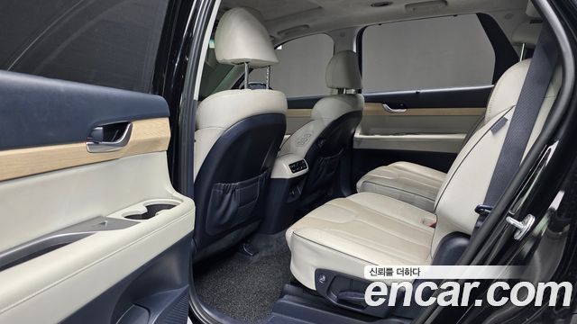 Hyundai Palisade Diesel 2.2 2WD Prestige 2023 — фото 17