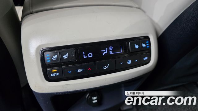 Hyundai Palisade Diesel 2.2 2WD Prestige 2023 — фото 18