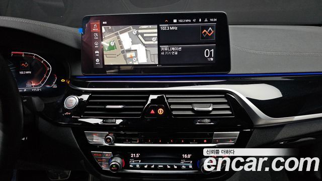 BMW 5 Series (G30) 530i M Sport Package 2021 — фото 14