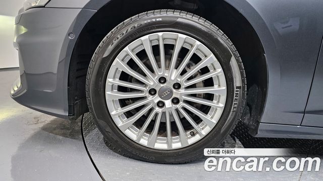 Audi A6 (C8) 40 TDI Quattro Premium 2021 — фото 5