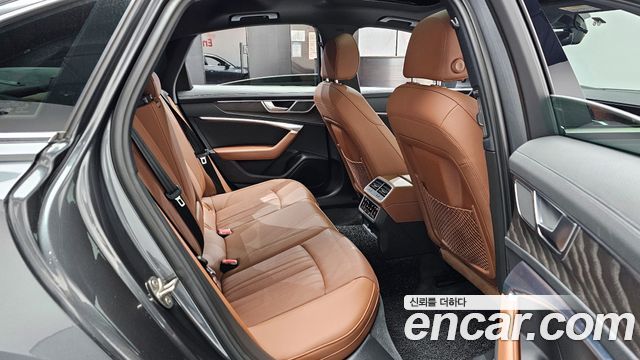 Audi A6 (C8) 40 TDI Quattro Premium 2021 — фото 12