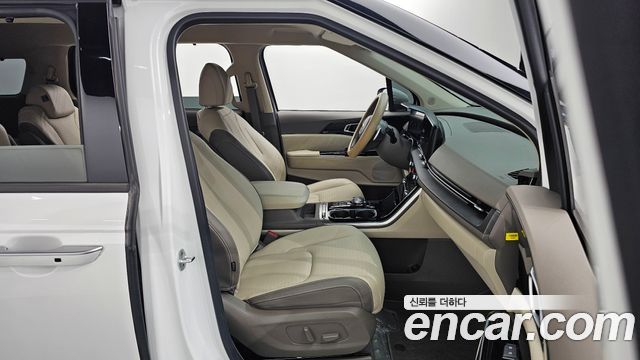 Kia Carnival (IV) Gasoline 9-Seater Signature 2021 — фото 10