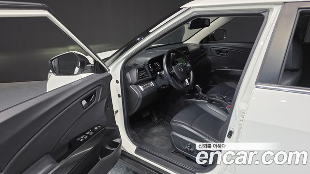 KG Mobility (SsangYong) Very New Tivoli Gasoline 1.5 2WD V3 2022 — фото 10