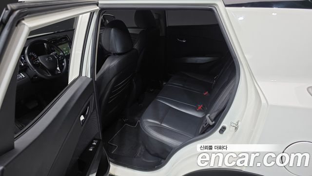 KG Mobility (SsangYong) Very New Tivoli Gasoline 1.5 2WD V3 2022 — фото 11