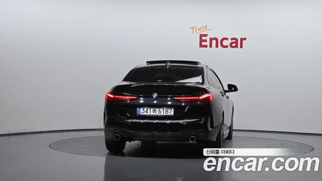BMW 2 Series Gran Coupe (F44) 220i M Sports 2023 — фото 4