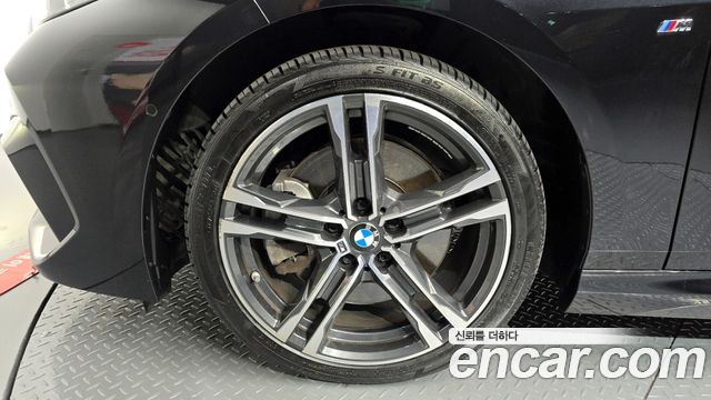 BMW 2 Series Gran Coupe (F44) 220i M Sports 2023 — фото 5