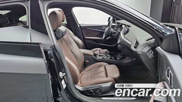 BMW 2 Series Gran Coupe (F44) 220i M Sports 2023 — фото 10