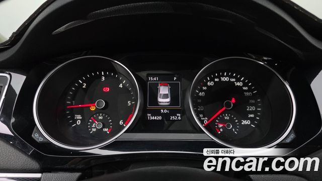 Volkswagen Jetta 2.0 TDI BlueMotion Premium 6th 2015 — фото 8