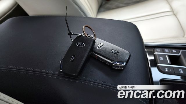 Kia Sorento (IV) HEV 1.6 2WD Gravity 2021 — фото 19