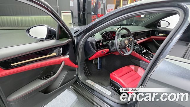 Porsche Panamera (976) 2.9 AWD 2024 — фото 10