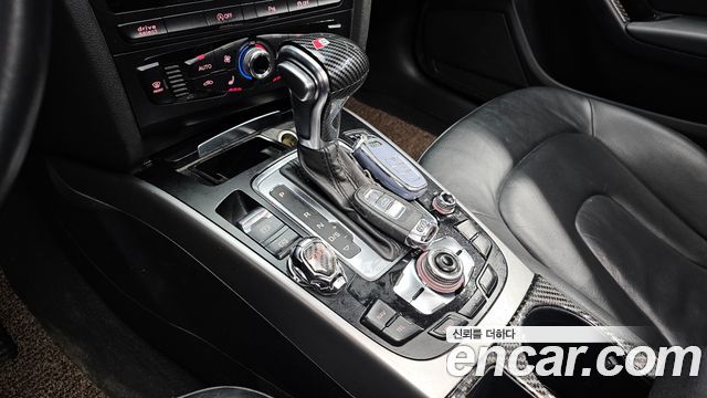 Audi A4 2.0 TDI dynamic B8 2014 — фото 9