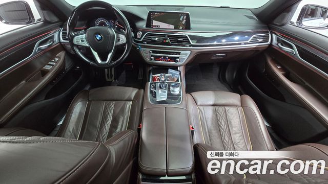 BMW 7 Series (G11) 730d xDrive M Sport 2019 — фото 7