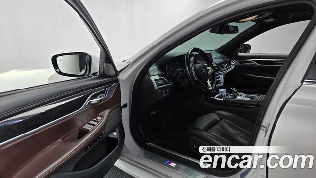 BMW 7 Series (G11) 730d xDrive M Sport 2019 — фото 10