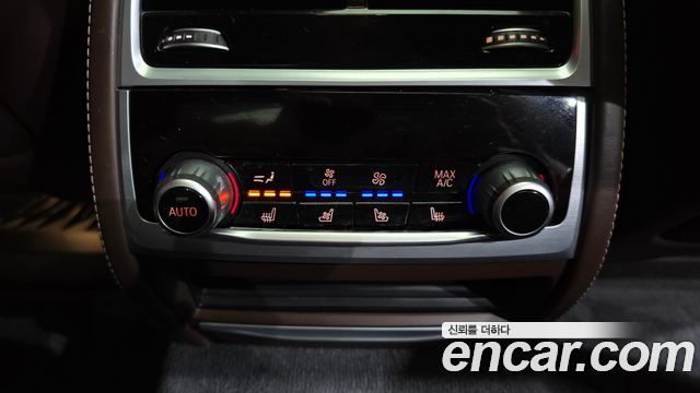 BMW 7 Series (G11) 730d xDrive M Sport 2019 — фото 18