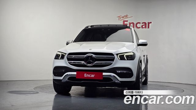 Mercedes-Benz GLE-Class (W167) GLE300d 4MATIC 2022 — фото 3