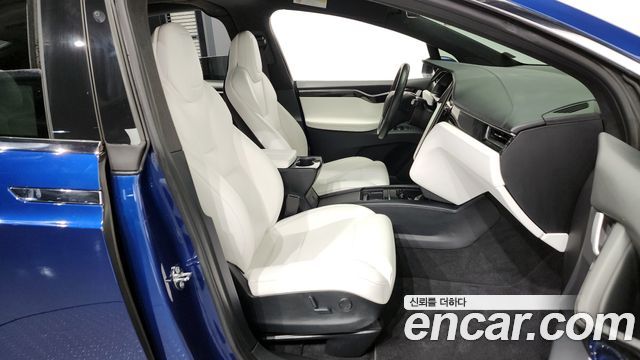 Tesla Model X 100D 2019 — фото 11