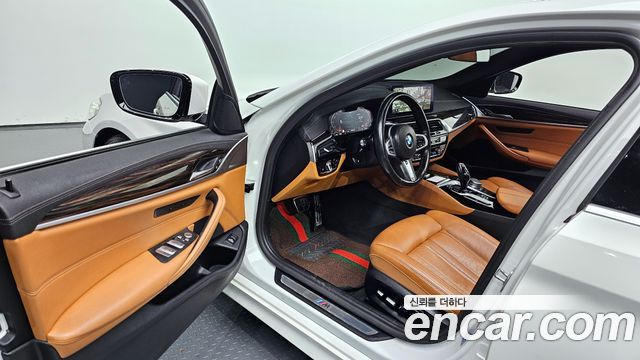 BMW 5 Series (G30) 520i M Sport 2021 — фото 11