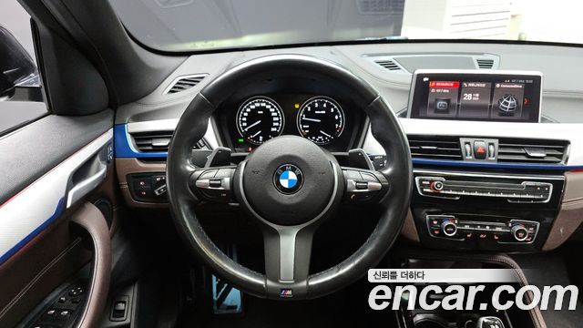 BMW X1 (F48) xDrive 20i M Sport 2021 — фото 13