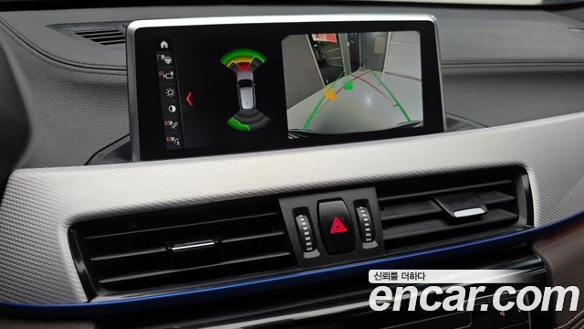 BMW X1 (F48) xDrive 20i M Sport 2021 — фото 15