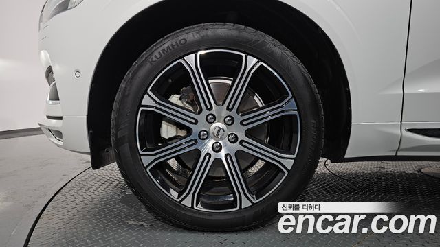 Volvo XC60 (II) D5 Inscription 2019 — фото 5