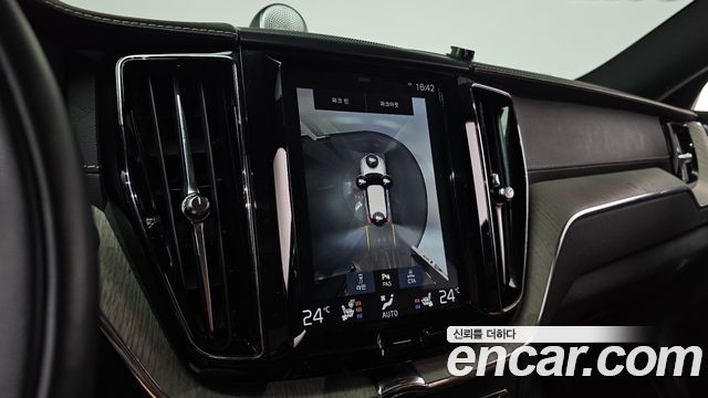 Volvo XC60 (II) D5 Inscription 2019 — фото 15