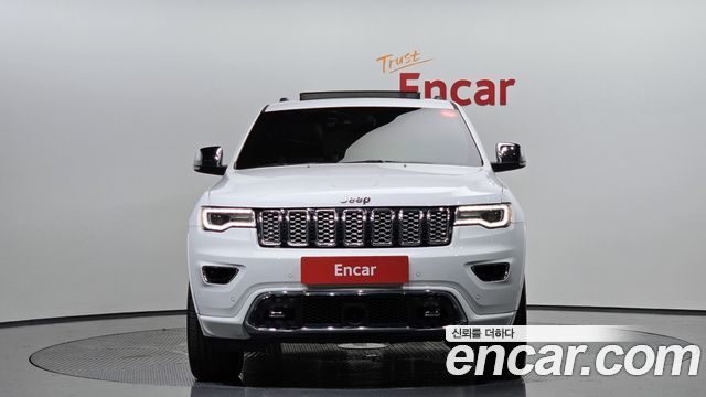 Jeep Grand Cherokee 3.6 Overland WK2 2019 — фото 3