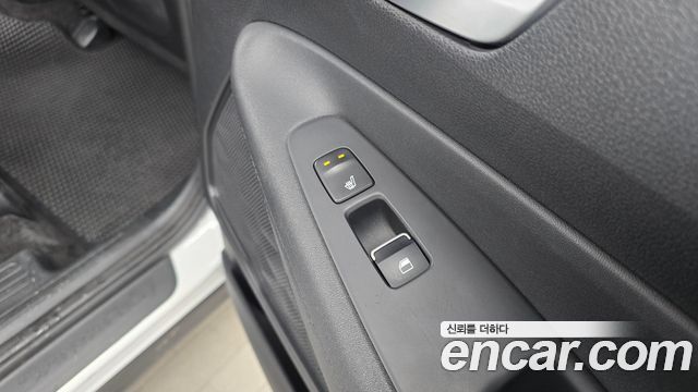 Hyundai Santa Fe HEV 1.6 4WD Exclusive 2022 — фото 19
