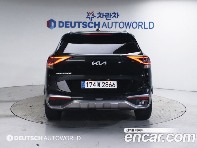 Kia Sportage (V) Diesel 2.0 2WD Nobleless 2022 — фото 4