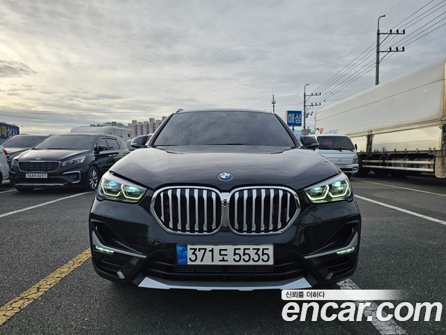 BMW X1 (F48) xDrive 20i xLine 2021 — фото 2