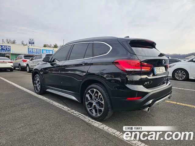 BMW X1 (F48) xDrive 20i xLine 2021 — фото 6