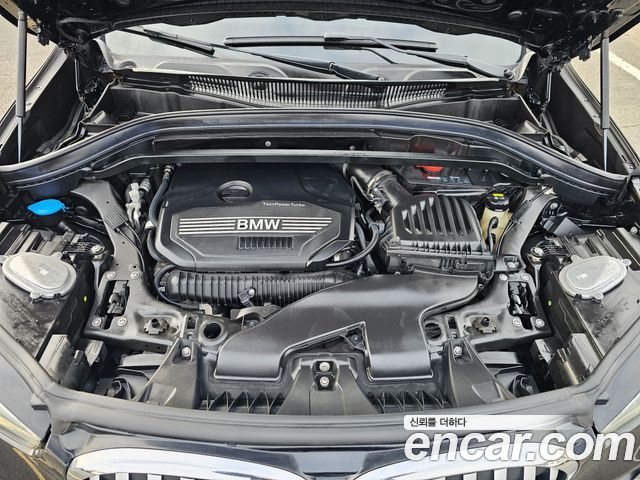 BMW X1 (F48) xDrive 20i xLine 2021 — фото 7