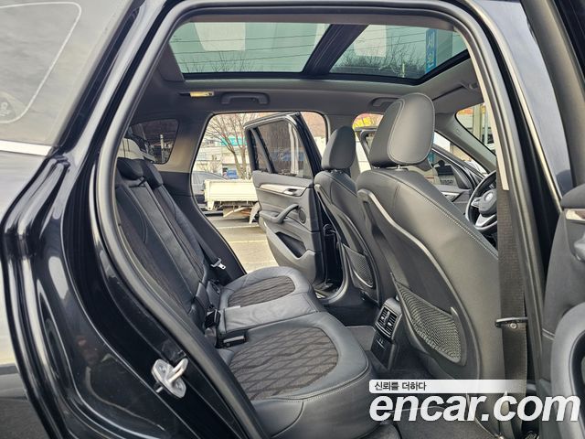 BMW X1 (F48) xDrive 20i xLine 2021 — фото 16