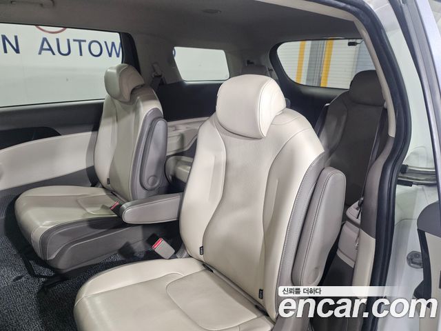 Kia Carnival (IV) Diesel 9-Seater Prestige 2021 — фото 8