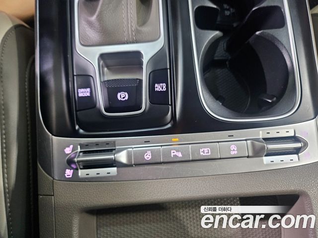 Kia Carnival (IV) Diesel 9-Seater Prestige 2021 — фото 17