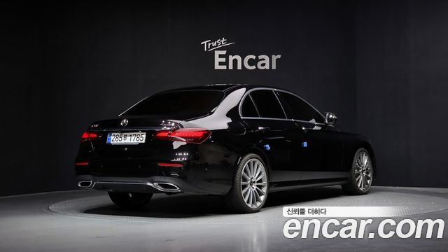 Mercedes-Benz E-Class (W213) E350 4MATIC AMG Line 2021 — фото 2