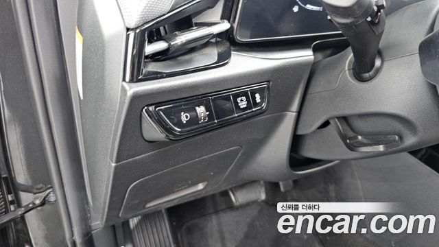 Kia Niro Prestige 2022 — фото 19