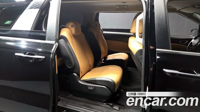 Kia Carnival (IV) Diesel 9-Seater Prestige 2022 — фото 12