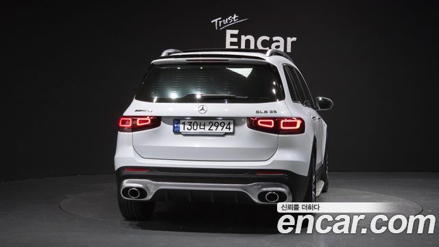 Mercedes-Benz GLB-Class (X247) AMG GLB35 4MATIC 2023 — фото 4