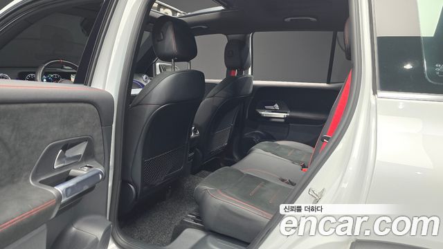 Mercedes-Benz GLB-Class (X247) AMG GLB35 4MATIC 2023 — фото 12